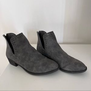 Grey ankle booties size 7.5